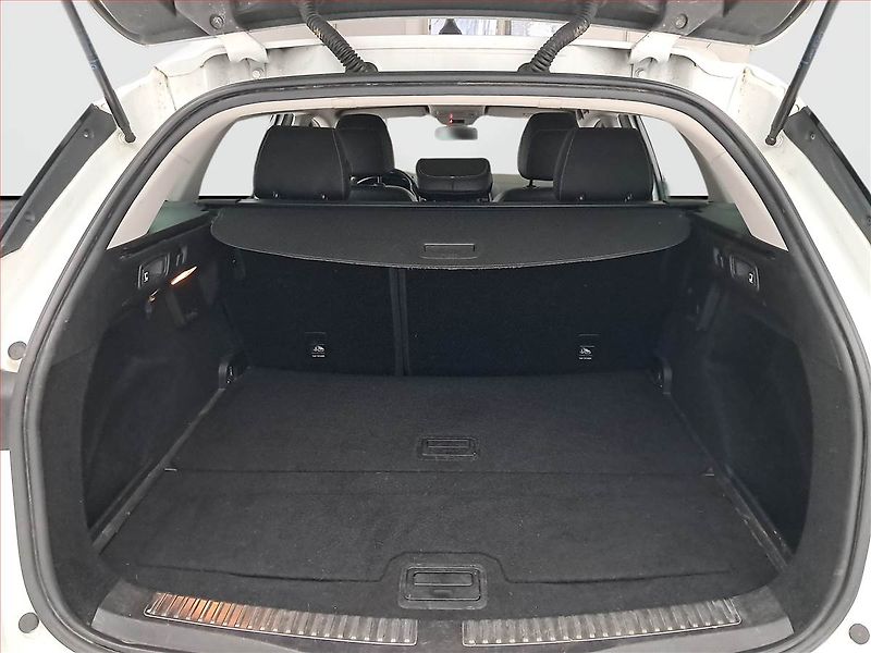 Renault Mégane (2017) 1.2 TCe, Navi, Tempomat - fotka 14 z 17