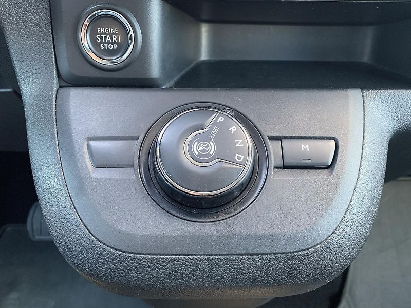 Citroën SpaceTourer SHINE 2.0 BlueHDi 130kW AT8 - fotka 20 z 24