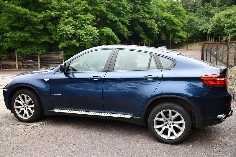 BMW X6 xDrive40d - fotka 3 z 9