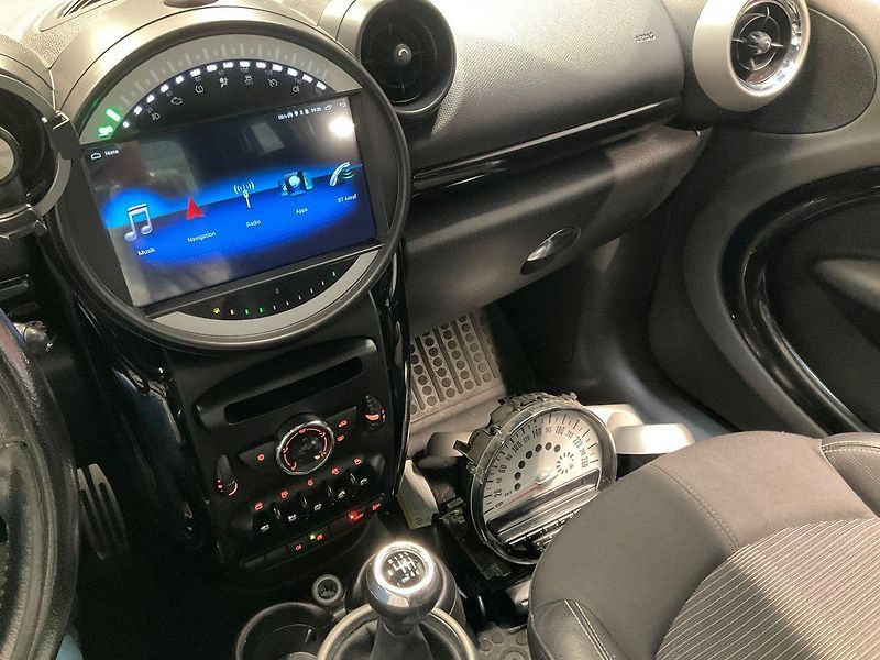 Mini Countryman (2010) MINI Countryman Cooper S ALL4 - fotka 11 z 11
