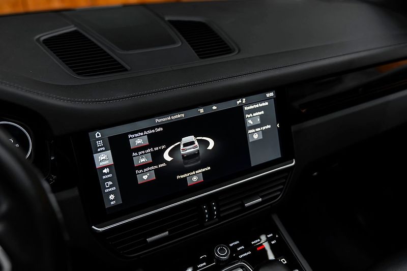 Porsche Cayenne - fotka 8 z 20