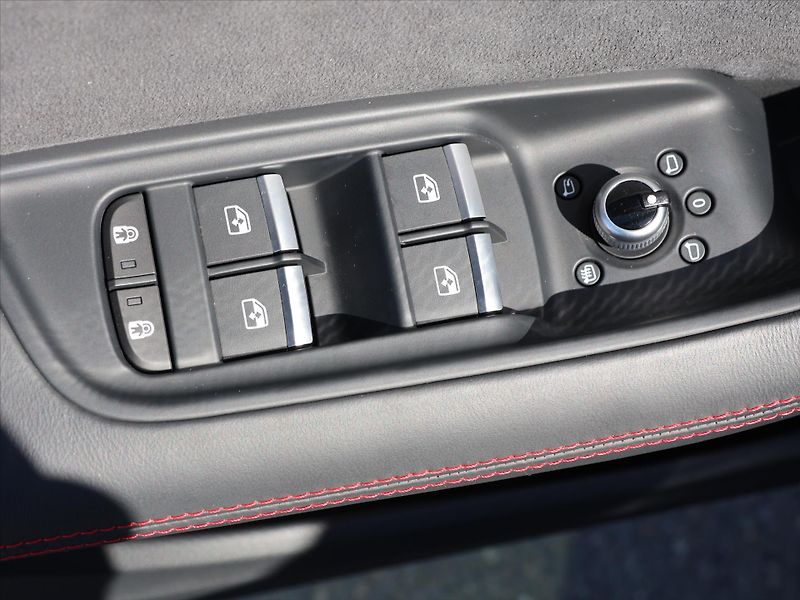 Audi SQ7 4,0 TFSI 373KW CZ ZÁRUKA - fotka 15 z 37