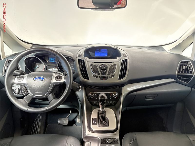 Ford C-MAX (2014) 2.0 TDCi, AT, xenon, autoAC - fotka 8 z 16