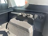 Volkswagen Touran (2015) 2.0 TDI se. knížka 7 míst - náhled 21