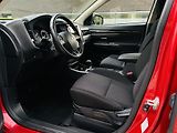 Mitsubishi Outlander 2.0i AUTOMAT 1.MAJITEL KAMERA  - náhled 27