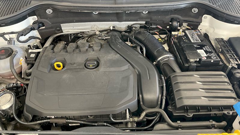 Škoda Karoq (2022) Sportline 1.5 TSI 110kW - fotka 20 z 33