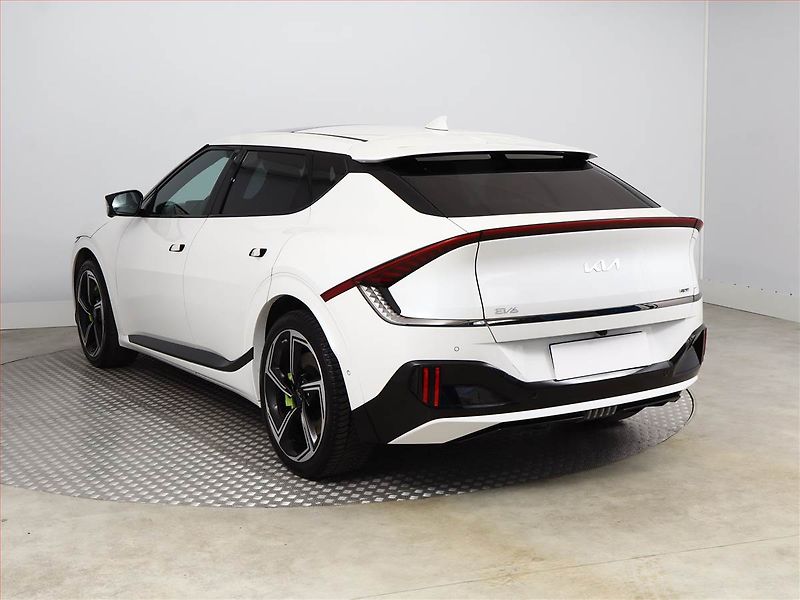 Kia EV6 (2023) GT AWD 77.4 kWh, SoH 97% - fotka 4 z 25
