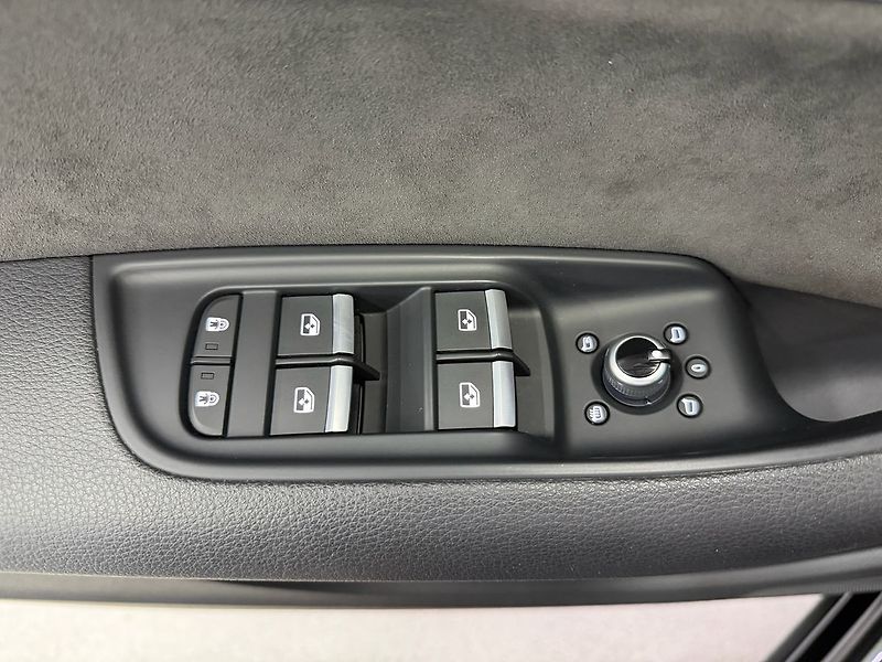 Audi Q7 50TDI QUATTRO S-LINE, VZDUCH, - fotka 25 z 30