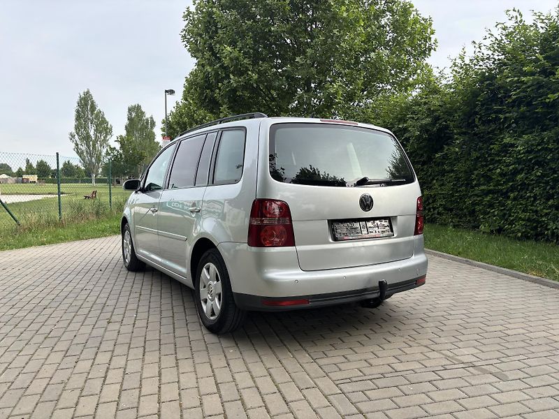 Volkswagen Touran 1.9 TDi Trend - fotka 7 z 20