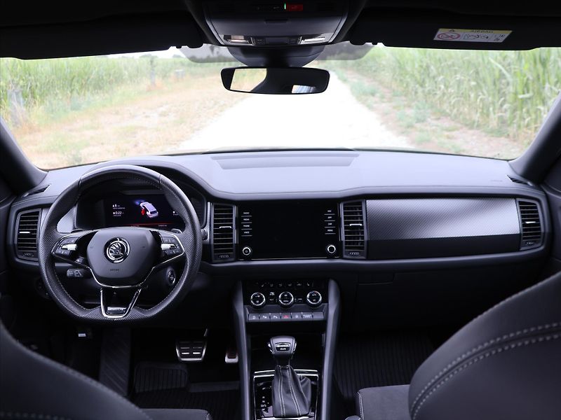 Škoda Kodiaq 2,0 TDI 147kW 4x4 CZ Sportline - fotka 15 z 30