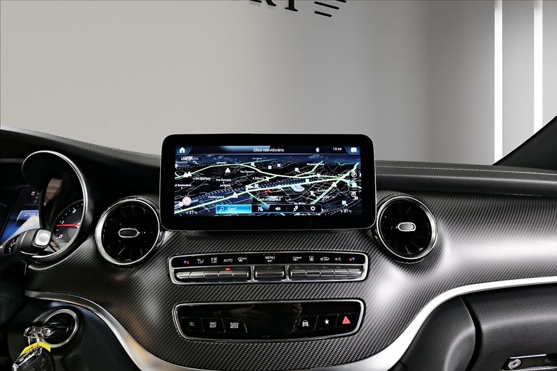 Mercedes-Benz Třídy V V300d 4M / ČR / NIGHT /360° - fotka 18 z 25