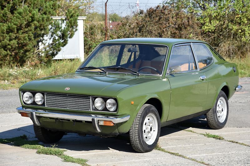 Fiat 128 (1972) SL COUPÉ - fotka 6 z 37