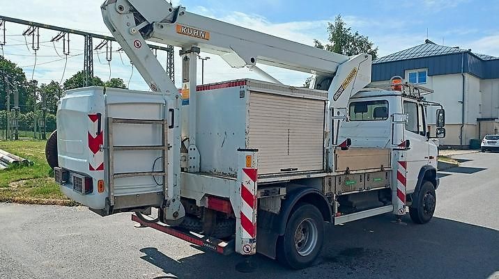 Mercedes-Benz (2008) 816 4x4 plošina - fotka 9 z 21