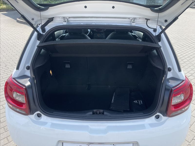 Citroën DS3 1,4 i 70kw Klimatronic ESP Tem - fotka 9 z 33
