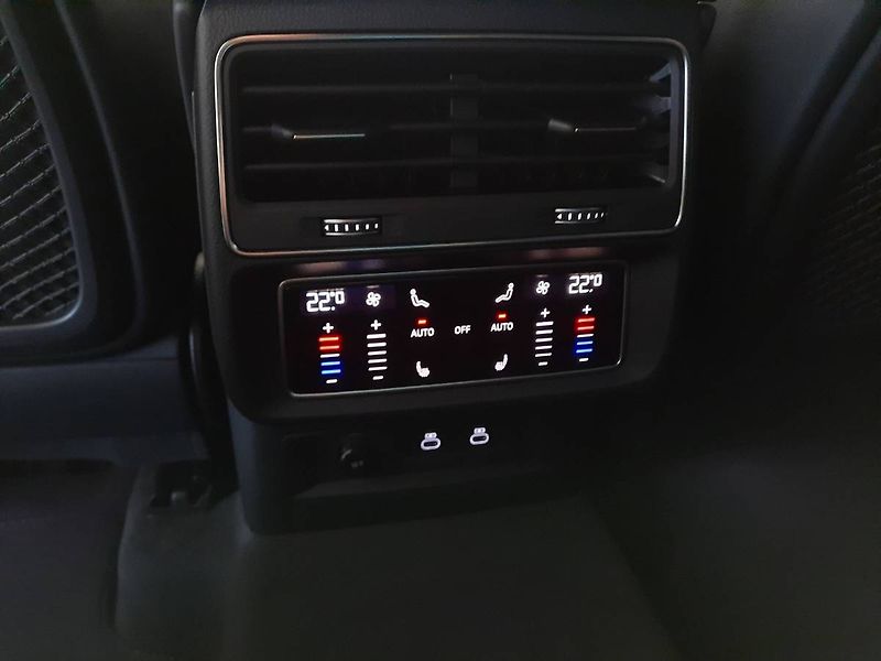 Audi Q7 (2026) 50 TDI quattro (210kW/286k) Ti - fotka 21 z 29
