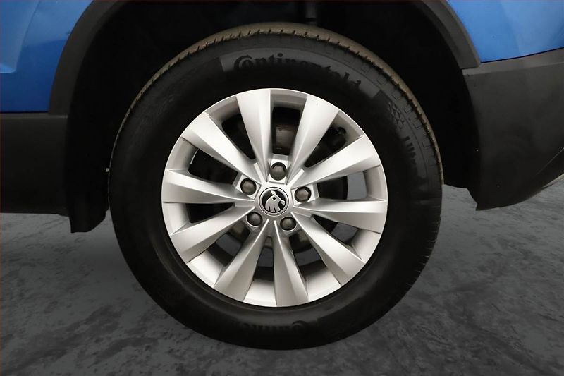 Škoda Karoq (2021) Ambition Plus 2.0 TDI - fotka 12 z 14