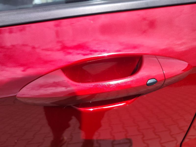 Hyundai Kona 1.6 T-GDi/145kW N-Line - fotka 10 z 32