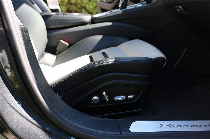 Porsche Panamera 2,9 343KW, DPH, ČR,4 E-HYBRID - fotka 45 z 77