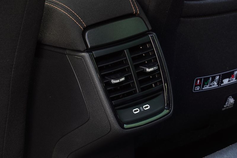 Škoda Scala 1.5TSI,DSG,ČR,STYLE,125 LET - fotka 22 z 31