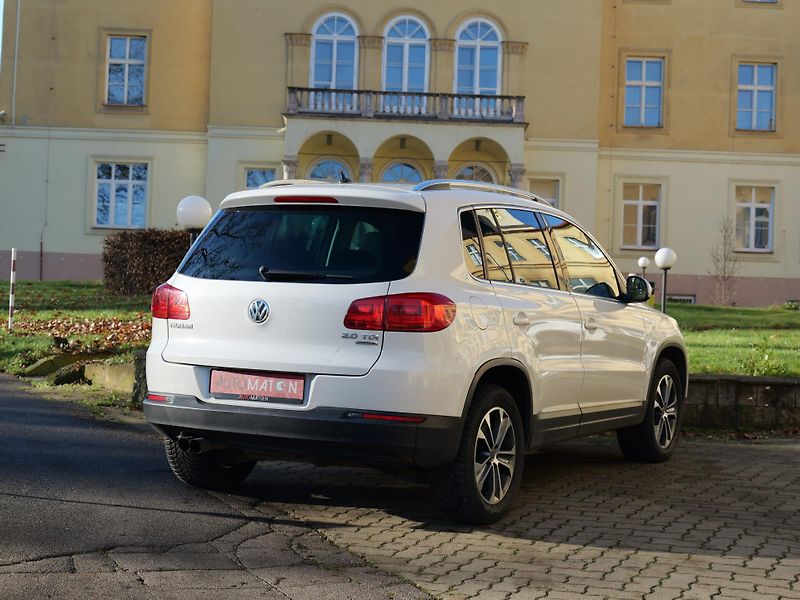 Volkswagen Tiguan TDI 4MOTION Bi-Xenon Alcantara - fotka 6 z 31