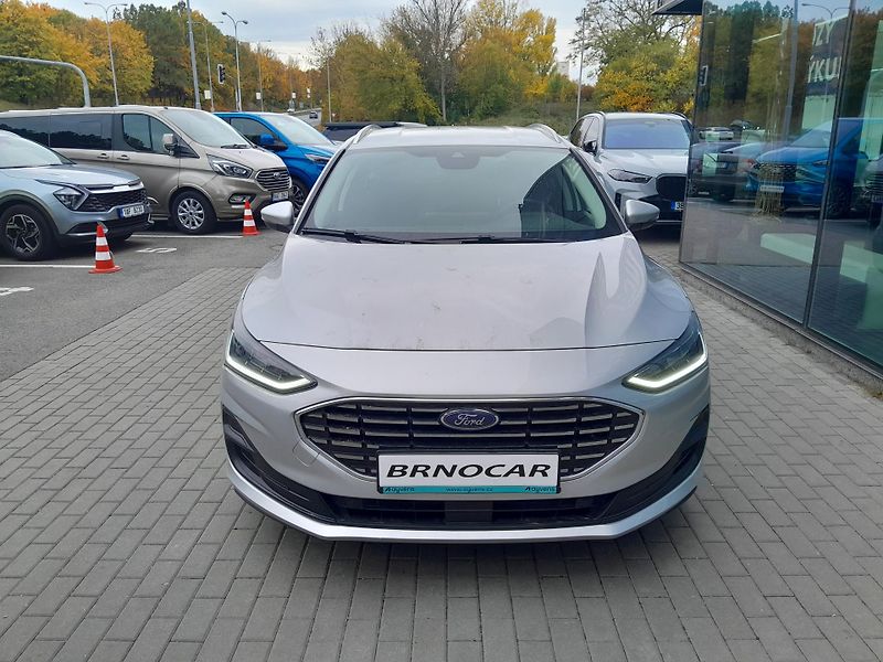 Ford Focus Titanium, AT, ČR, 1 majitel  - fotka 3 z 13