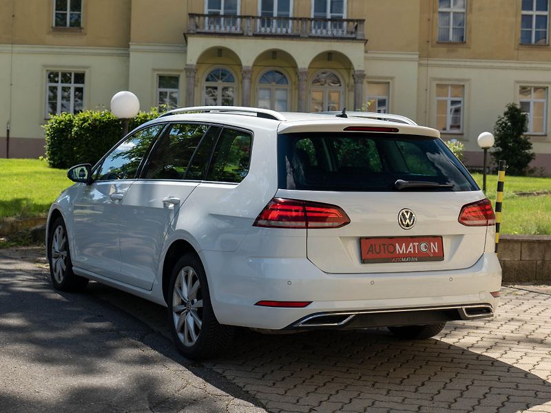 Volkswagen Golf 1.5 TSI DSG Highline LED ACC - fotka 8 z 29