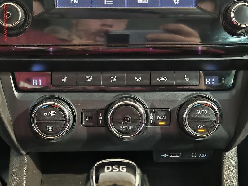 Škoda Octavia (2014) 2.0 TDI 4x4, Scout, DSG - fotka 15 z 17
