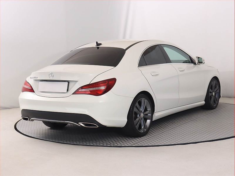 Mercedes-Benz CLA (2016) 200 CDI, Automat, Kůže, Navi - fotka 5 z 20