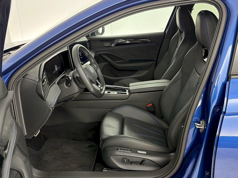 Volkswagen Passat (2026) R-Line 2.0 TSI 195kW 4Motion D - fotka 7 z 43