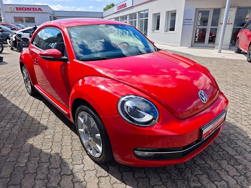 Volkswagen Beetle (2012) 1.2 TSI Design ČR 94.300km DPH - fotka 2 z 34