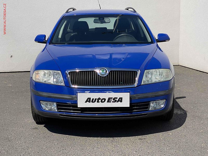 Škoda Octavia (2007) 2.0TDi, ČR, Elegance - fotka 2 z 3