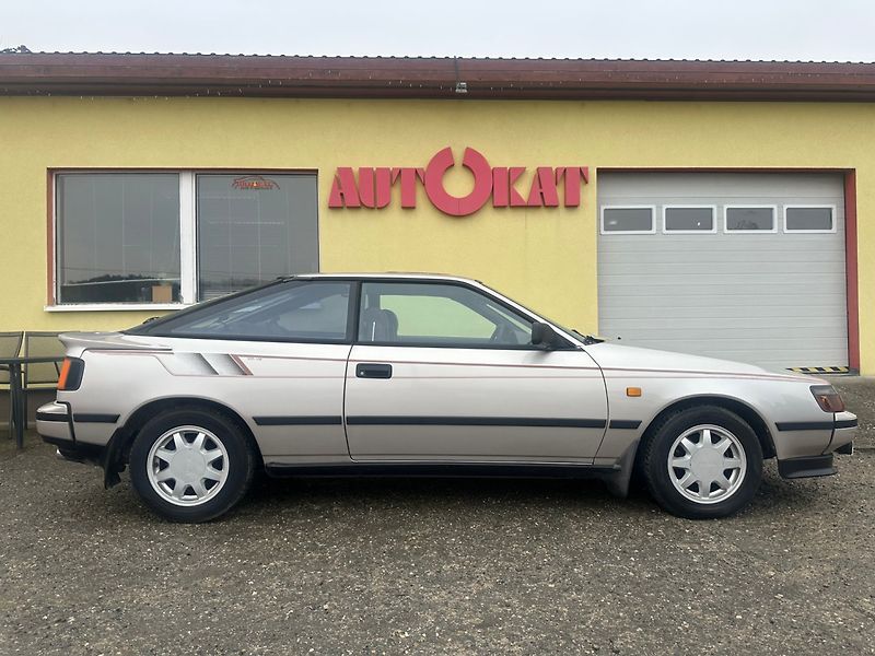 Toyota Celica 2.0 16V GT-i/Klima/TwinCam - fotka 4 z 28
