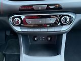 Hyundai i30 (2019) 1.6CRDi, ČR, AC, park.asist - náhled 14