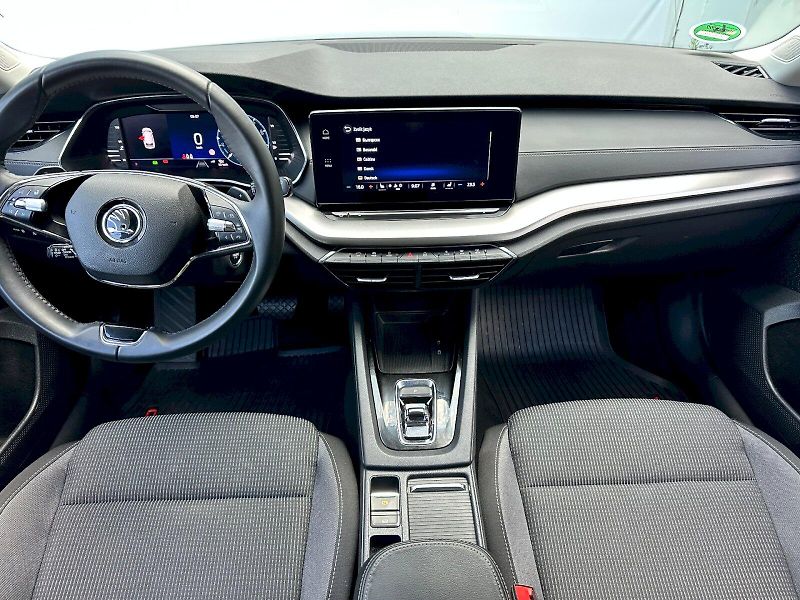 Škoda Octavia (2023) 2.0 TDI 110kW DSG Style Combi - fotka 5 z 23