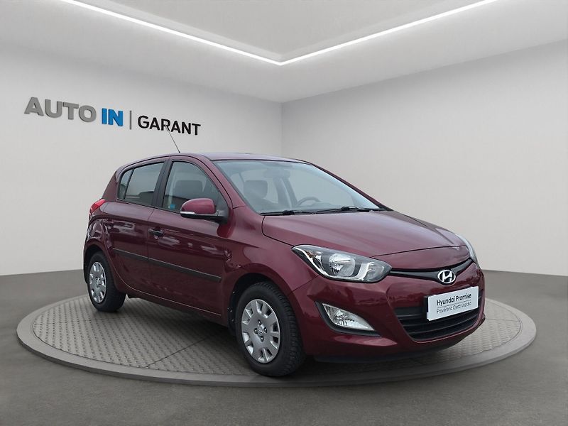 Hyundai i20 (2014) 1.2i 62kW, Klima - fotka 3 z 16
