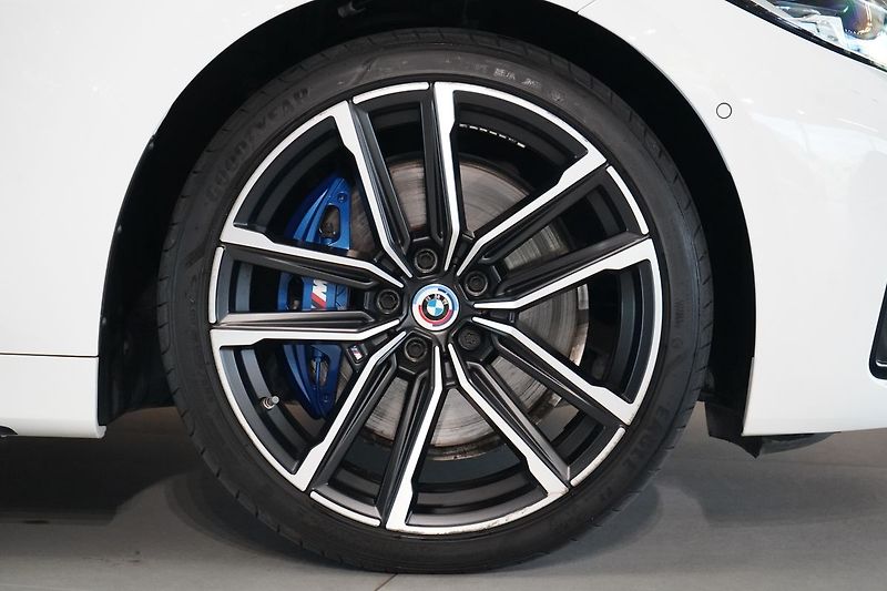 BMW Řada 4 430d xDrive Coupé, Tažné, H/K - fotka 7 z 41