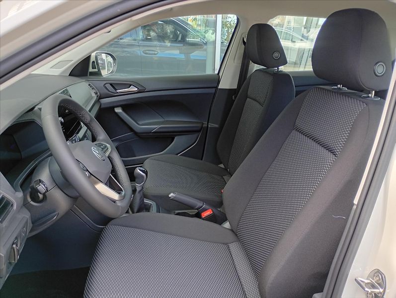 Volkswagen T-Cross (2026) 1,0 TSI 70kW 5G - fotka 13 z 17