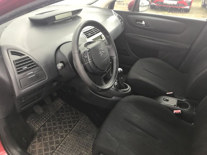 Citroën C4 (2011) 1,4 16V - fotka 6 z 20