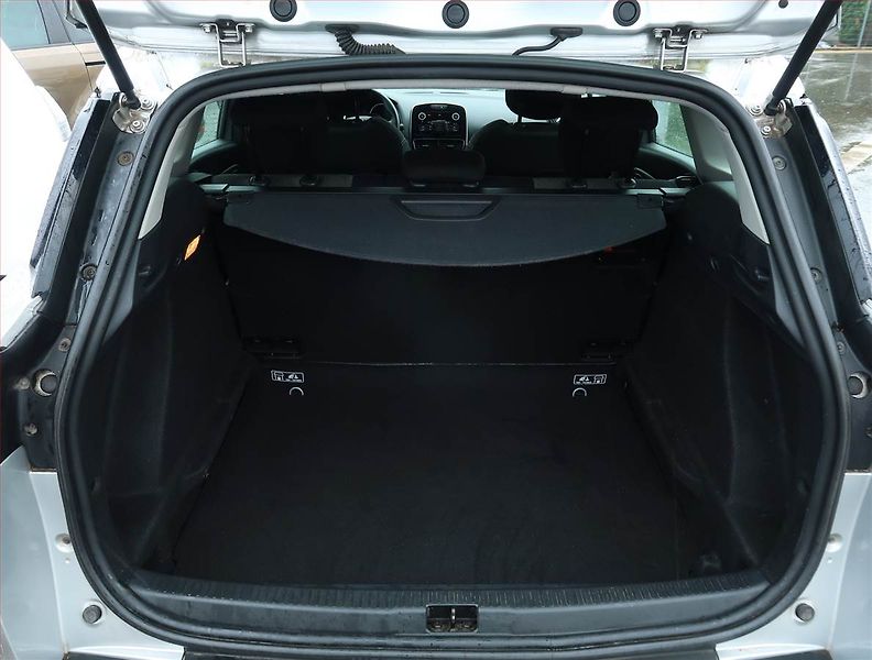 Renault Clio (2018) 0.9 TCe, ČR,1.maj, Serv.kniha - fotka 13 z 19
