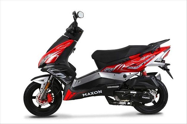 Skútr Maxon Matador 125., zdroj: se svolením TipCars