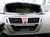 Citroën Grand C4 Picasso (2011) 2.0 HDi 7míst - náhled 16