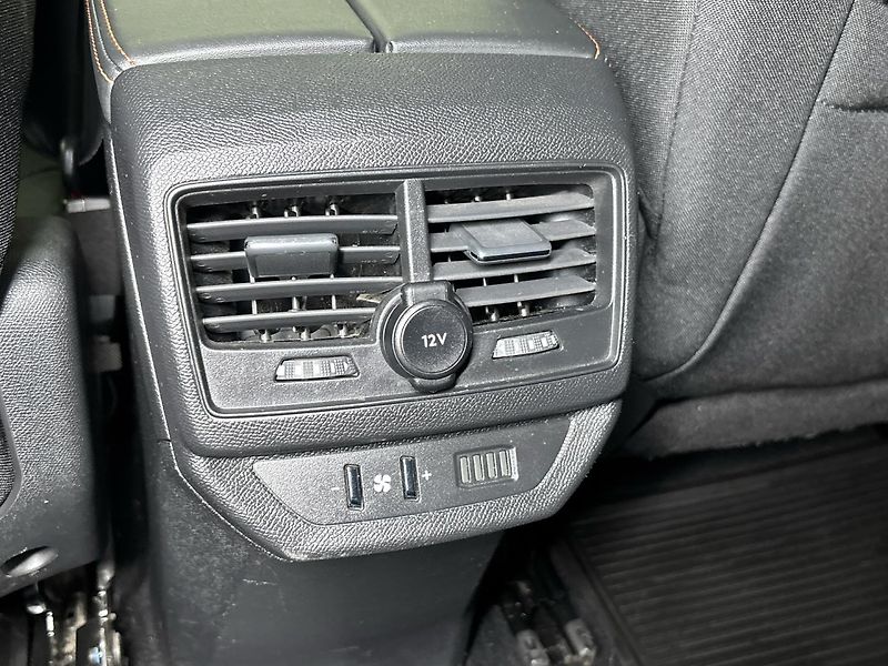 Peugeot 5008 Active, 7 míst - fotka 22 z 56