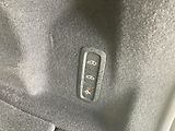 Volvo XC60 T6 eAWD Recharge Plus Dark AT8 - náhled 11
