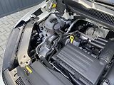 Volkswagen Touran 1.4TSI 110kW-1xMAJ-7MÍST-NAVI - náhled 44
