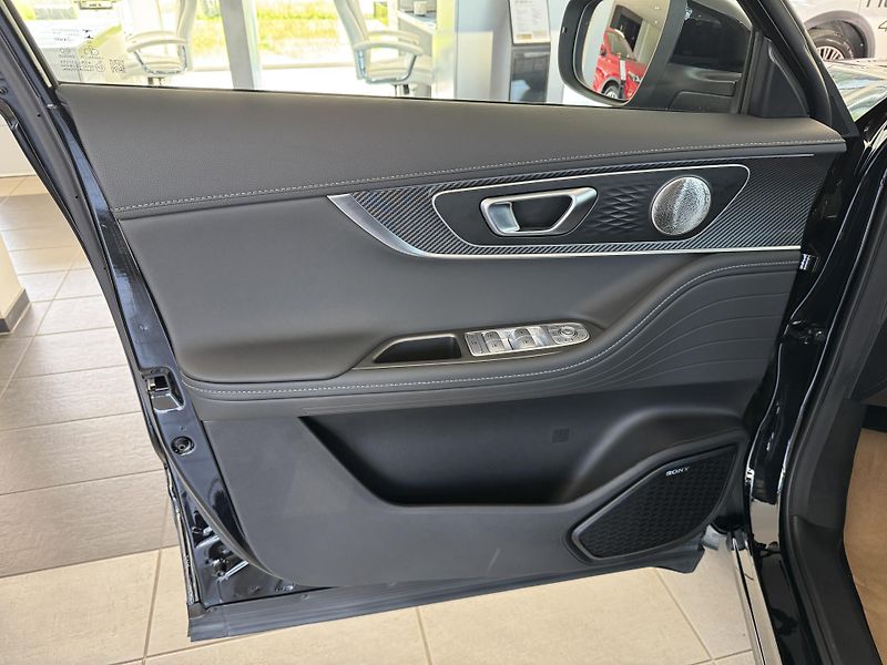Chery Tiggo 7 (2026) 1,6T ICE Luxury FWD - fotka 10 z 62