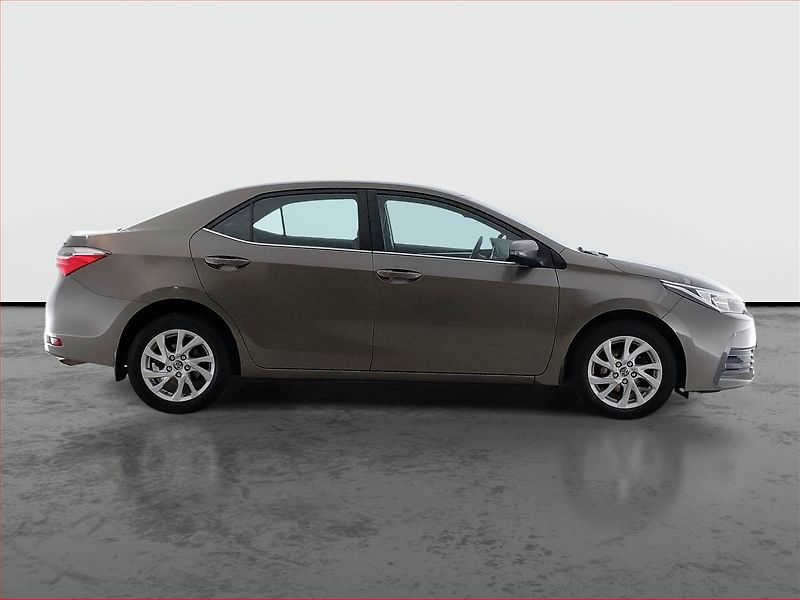 Toyota Corolla (2019) 1.6 Valvematic, ČR,1.maj - fotka 6 z 20