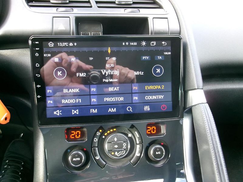 Peugeot 3008 (2010) 1.6 HDi KOUPENO ČR - fotka 11 z 12