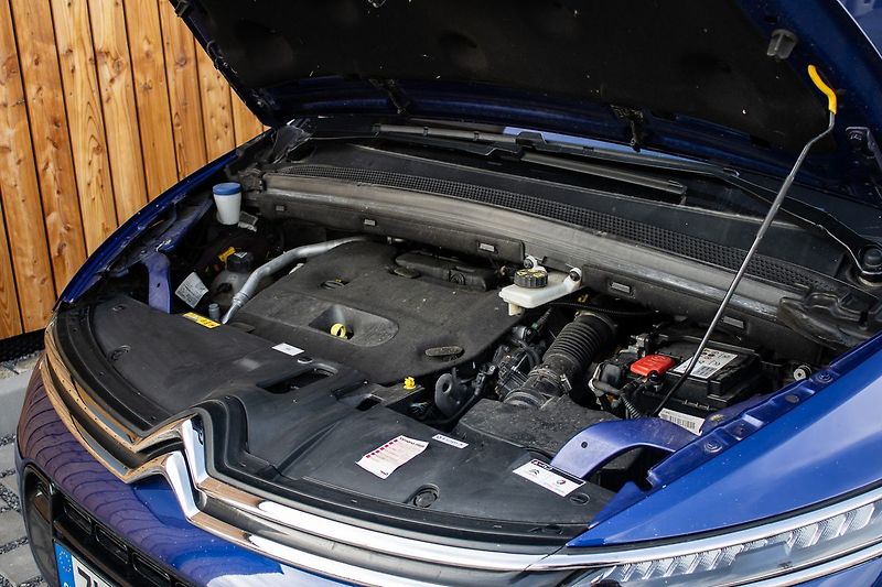 Citroën Grand C4 Picasso - fotka 35 z 41