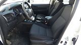 Toyota Hilux 2.4 D-4D Double Cab 4x4 Live - náhled 18