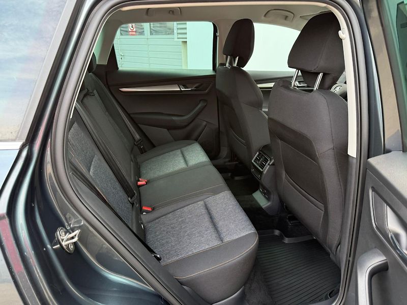 Škoda Karoq Ambition 2.0 TDI 110 kW DSG 4x - fotka 18 z 20